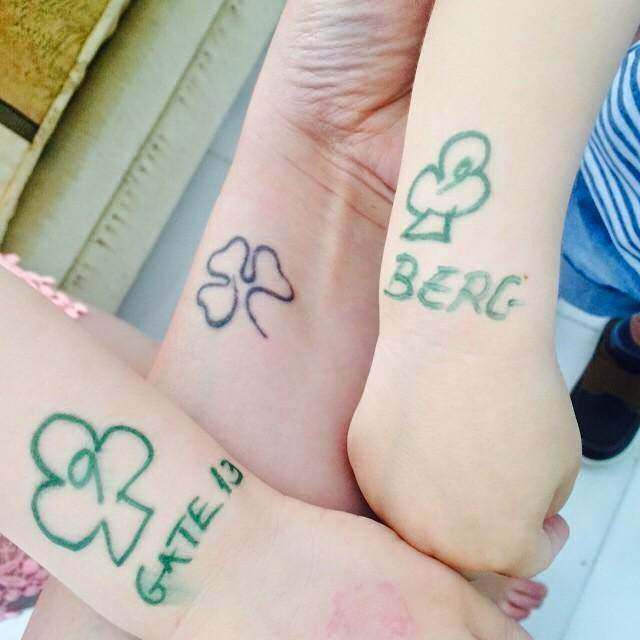 Κολλημένη με το Τριφύλλι η οικογένεια Μπεργκ!