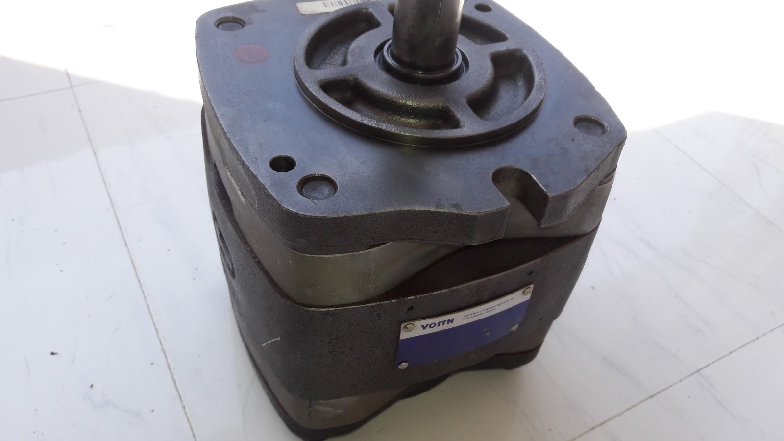 Voith Make Hydraulic Pumps Type IPH 5 40 101 in Ahmedabad Mumbai