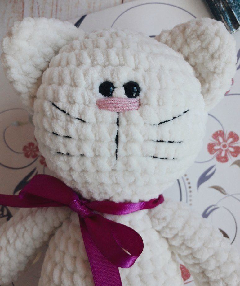 Crochet toy kitty amigurumi