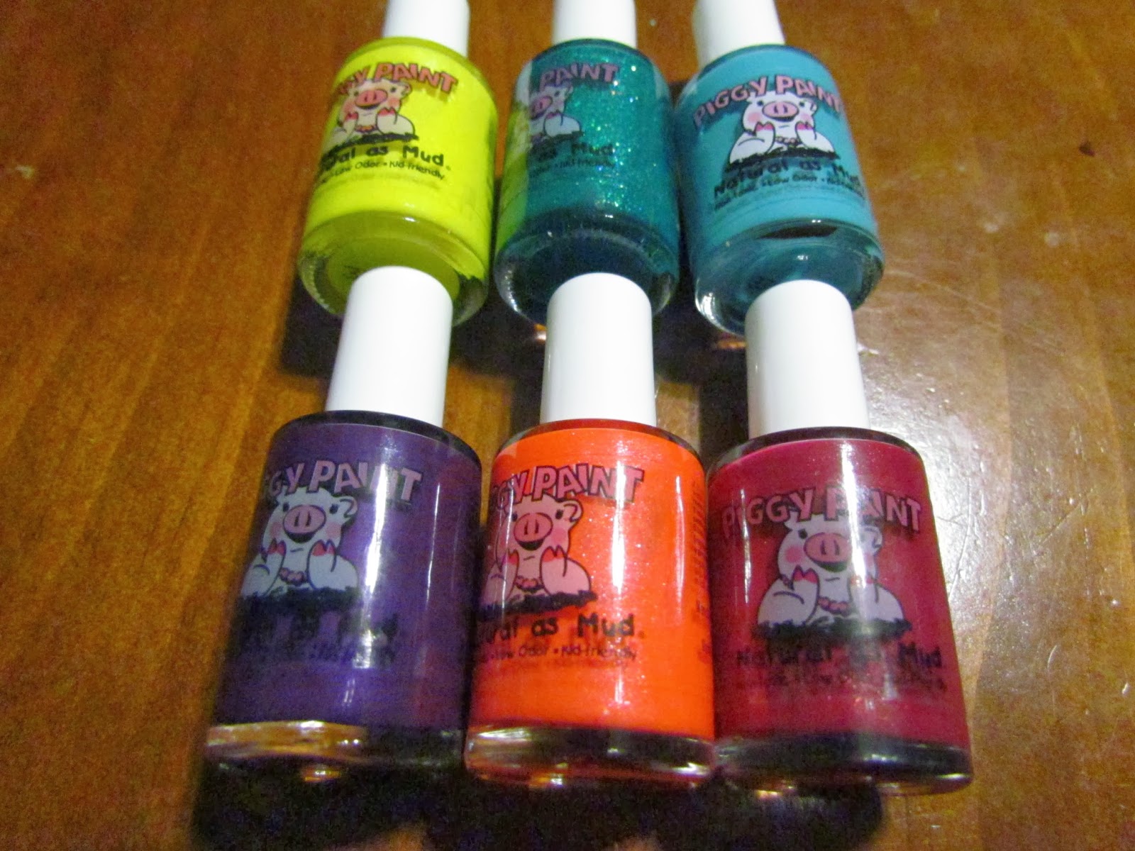 Mommy's Favorite Things Piggy Paint Review & Giveaway