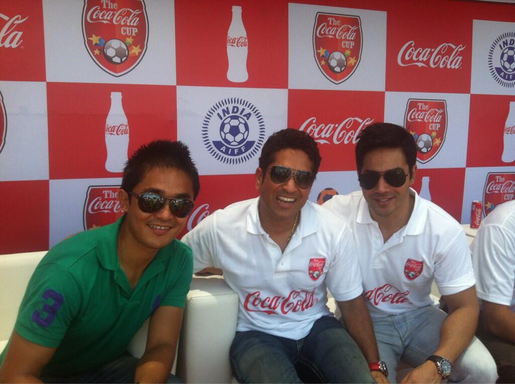 Sunil Chhetri , Sachin Tendulkar and Varun Dhawan at a Promotional Event Sunil Chhetri , Sachin Tendulkar and Varun Dhawan at a Promotional Event