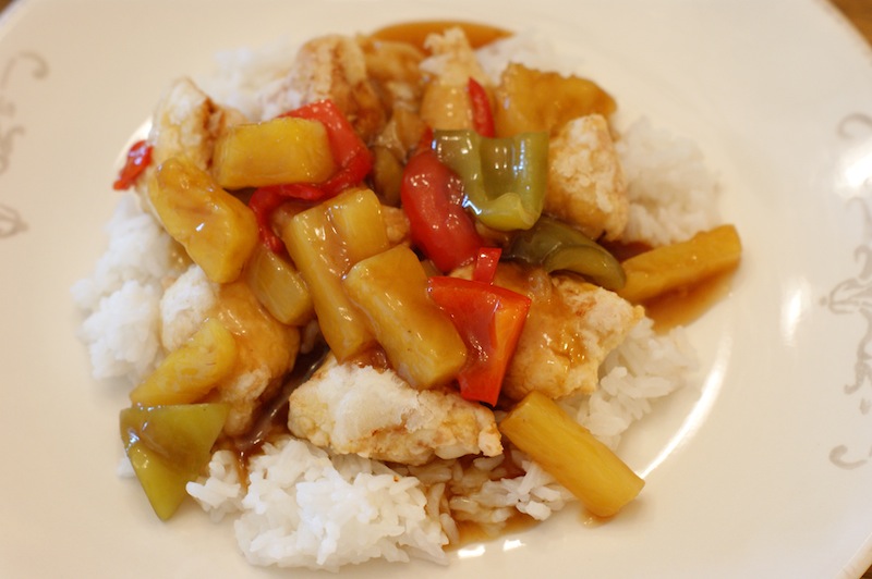 Holy macaroni! Frityrstekt kylling i sursøt saus