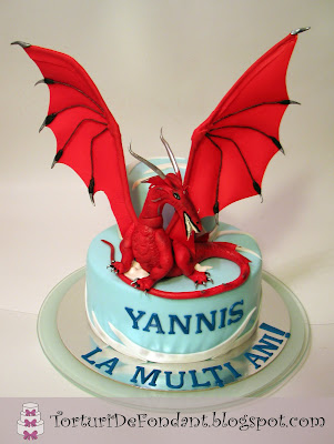 Tort cu dragon pentru Yannis