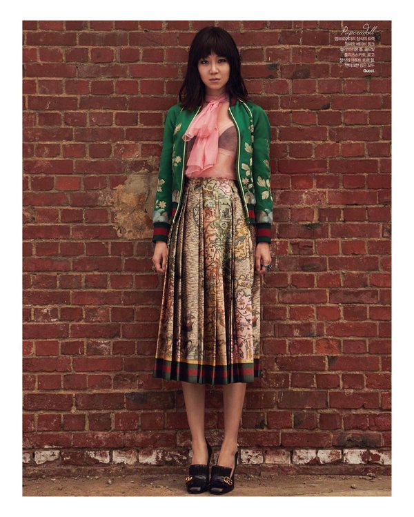 Elle Korea April 2016, Gong Hyo Jin 孔孝真 2016 SS Gucci Silk Floral Embroidered Bomber Jacket Editorials