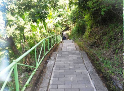 jalan menuju sendang gile air terjun sendang gile, air terjun sendang gile lombok, sendang gile lombok, air terjun di lombok, tempat wisata di lombok, tempat wisata di lombok timur