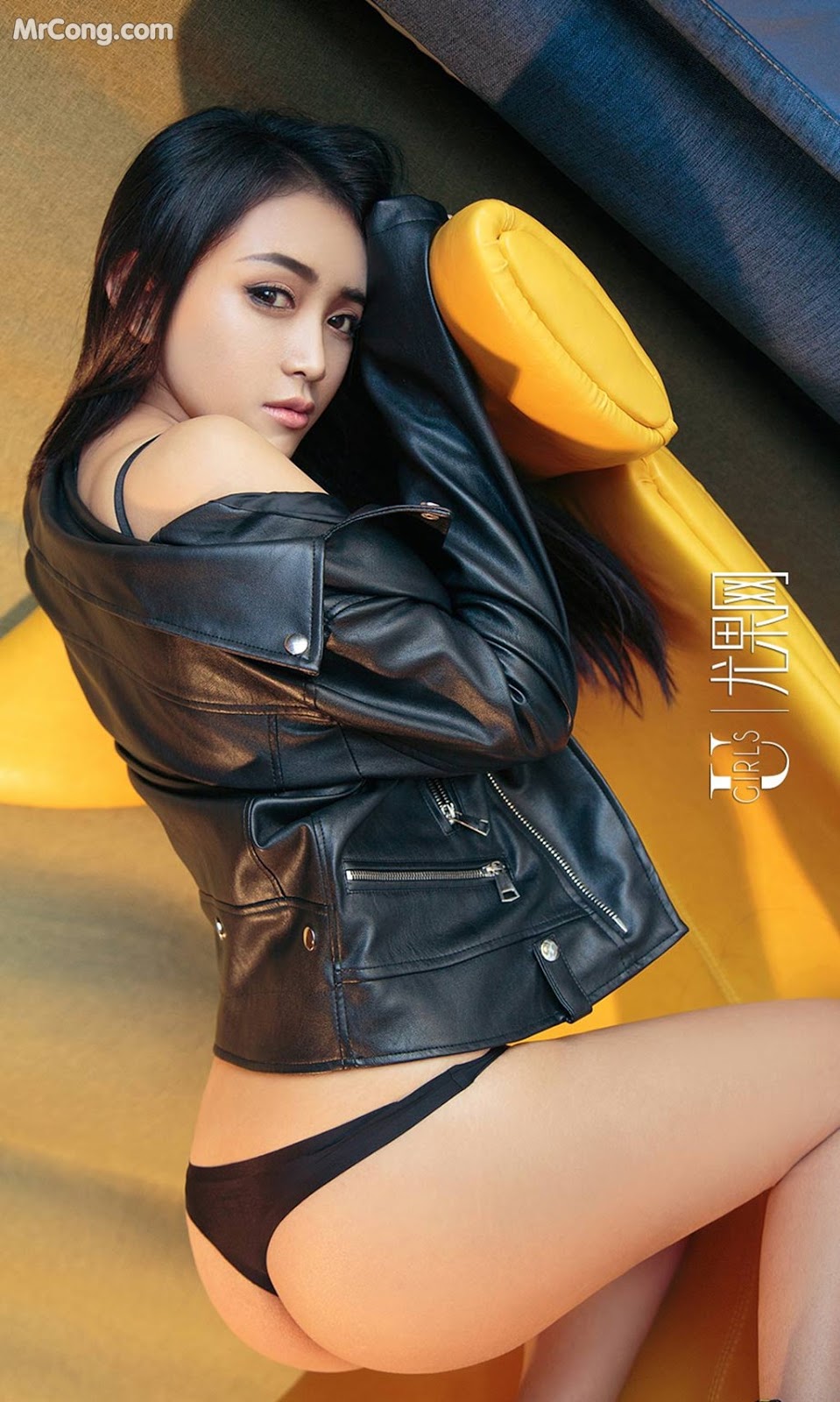 UGIRLS - Ai You Wu App No.915: Model Yi Fan (一 凡) (40 photos)