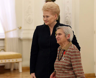Grybauskaite ir Fania Jocheles%25E2%2580%2593Brancovskaja Alkas lt A sartanaviciaus nuotr