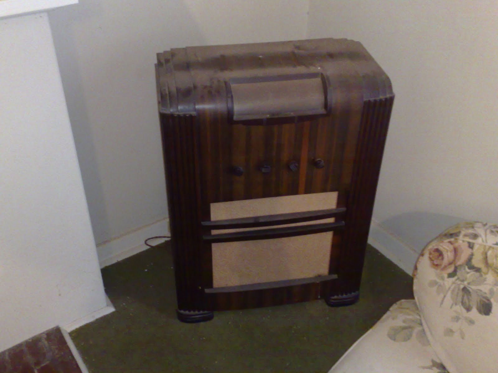 Michael Deceased estate old style furniture for sale.