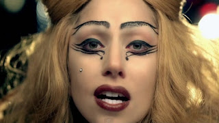 Lady Gaga eyeliner