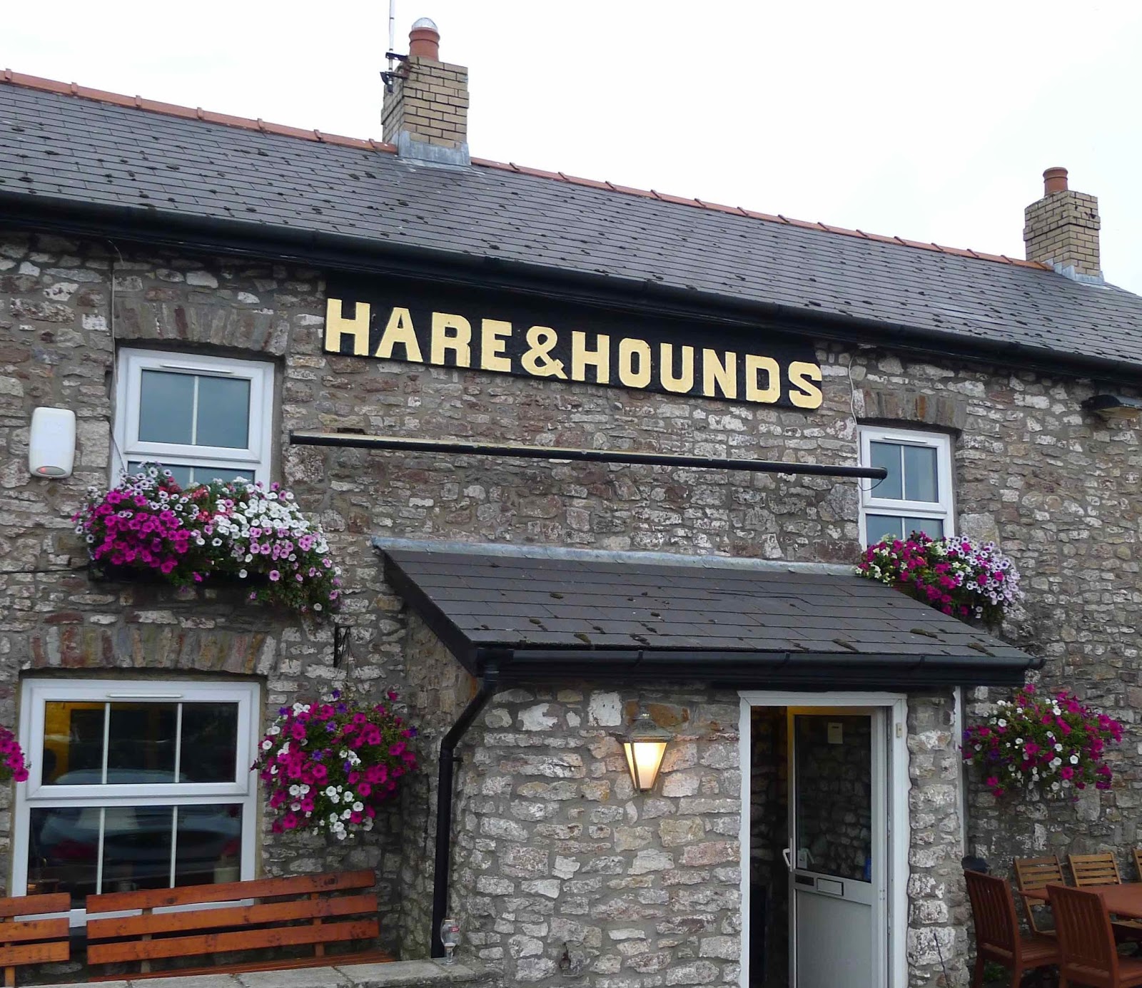 GourmetGorro Hare and Hounds, Vale of restaurant review 2017