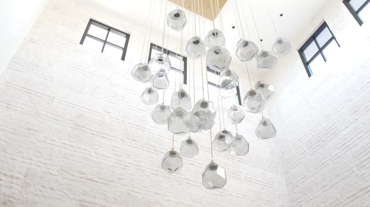 29 Photos vs. 20724 N. 112th St, Scottsdale Luxury Mansion Interior Design Tour