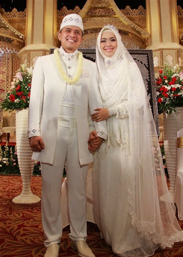 Contoh Model Baju Pengantin Pria Muslim Desain Sederhana 