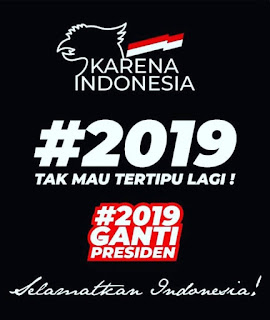 Stiker 2019 Ganti Presiden - Ahmad Dhani Menggunakan Kaos Tagar "2019 Ganti Presiden"