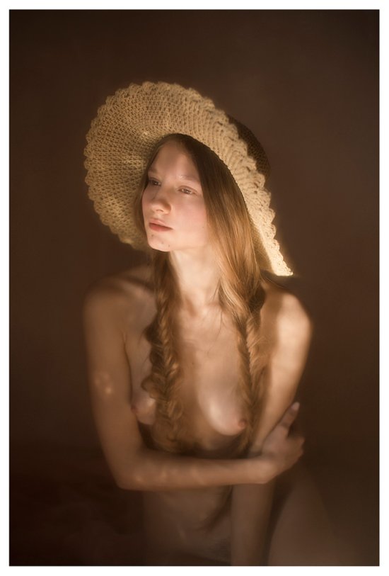Vivienne Mok fotografia Ania Alexandrovna modelo P magazine nudez seios bundas sensual boudoir fashion
