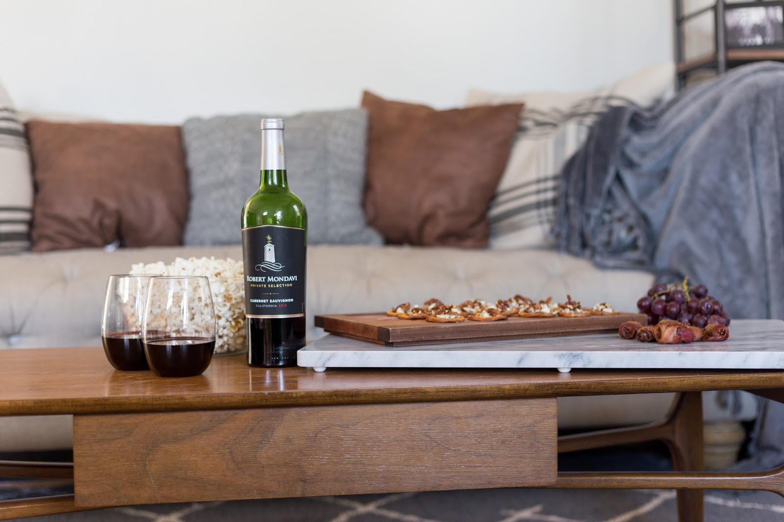 Sharing deets for the perfect girl's night with Robert Mondavi Private Selection