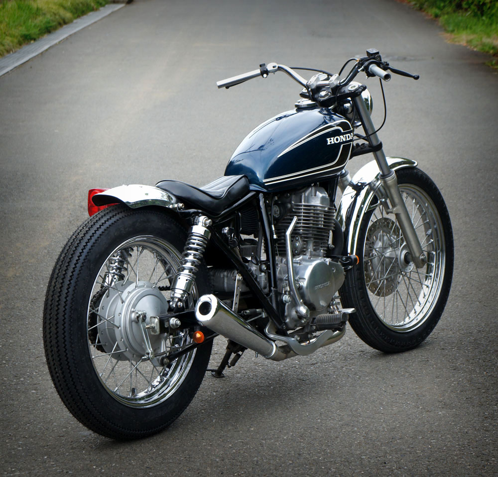 proper M/C builds: CB400SS