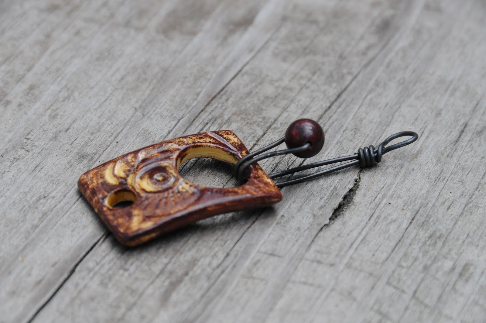 Cindy Kovar Pottery Bead Artist Tutorial for toggle bar