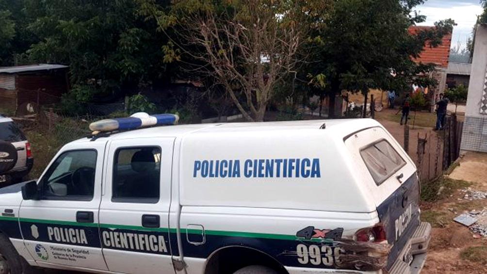 Hallan a una mujer asesinada a martillazos y buscan a su pareja Hallan a una mujer asesinada a martillazos y buscan a su pareja