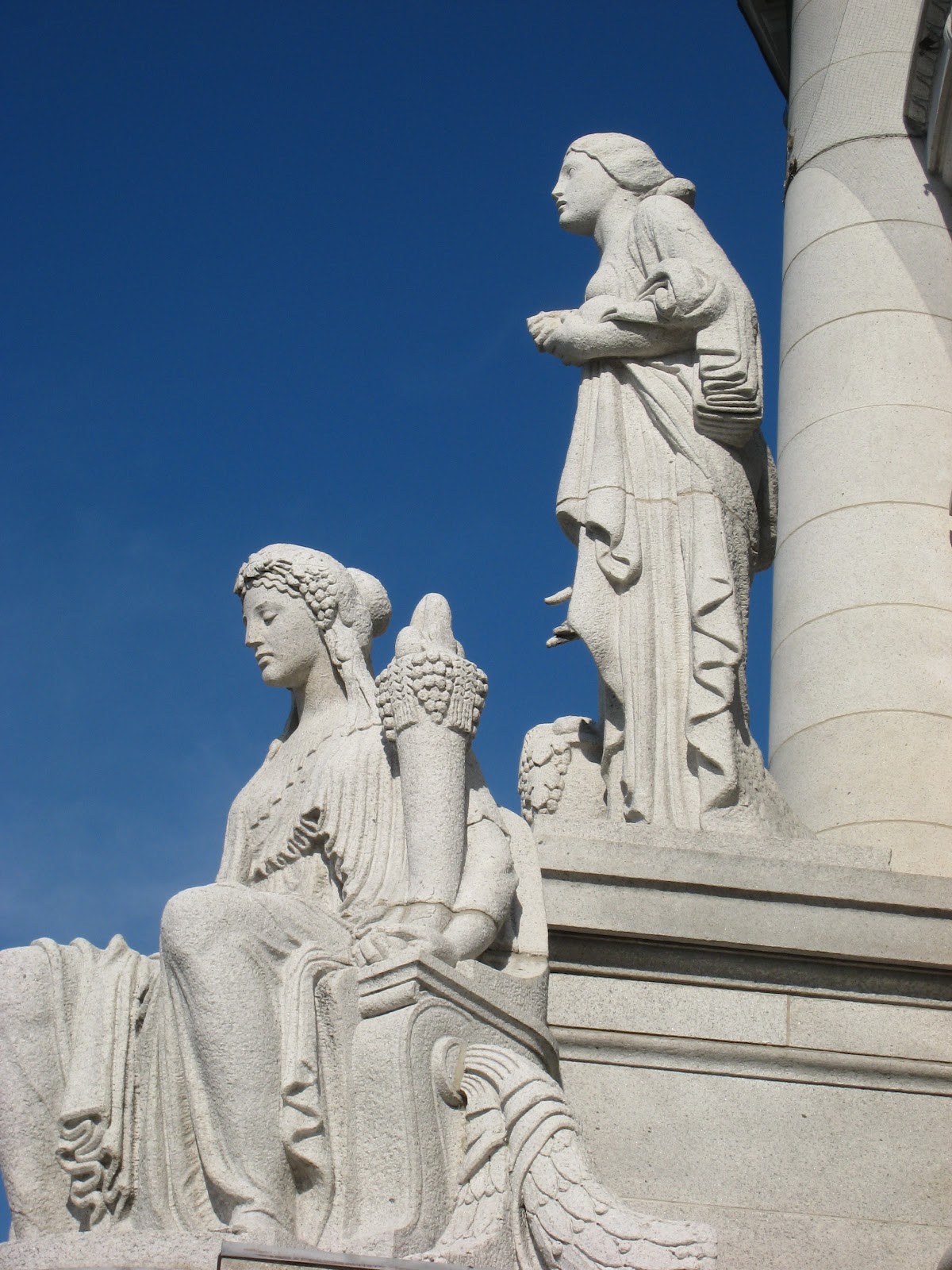 Wandering Wisconsin Wisconsin's Capitol