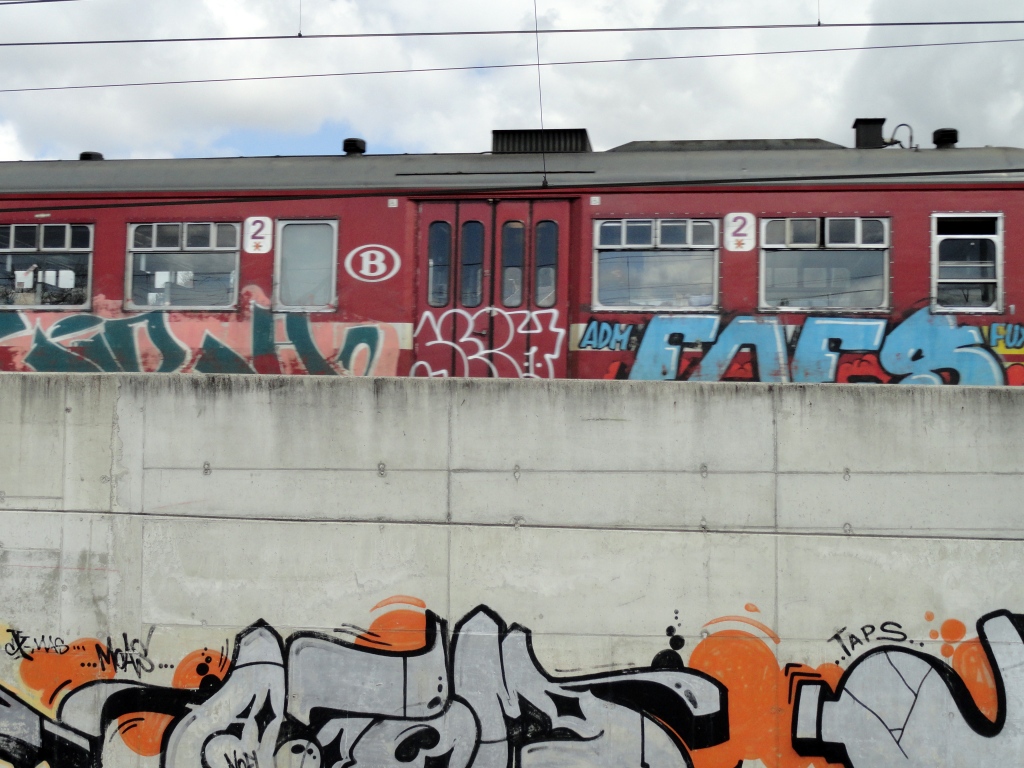 ATOM - HULK - SMASH 137 Graffiti Art On Trains