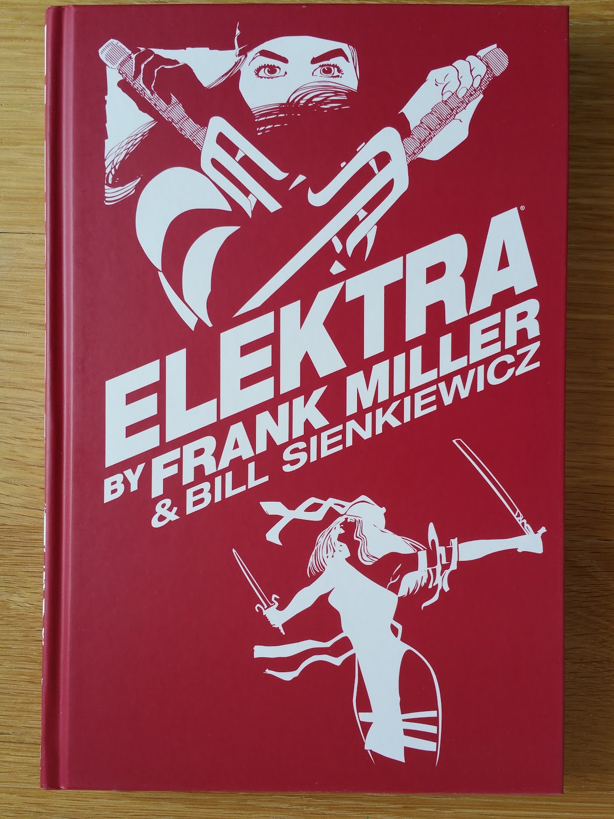 Elektra Vive (Em Portugues do Brasil): Frank Miller: 9788583682530:  : Books