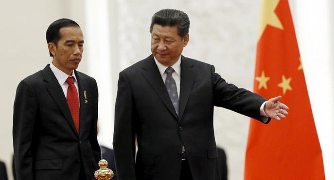 Ekonomi China terancam bangkrut, Jokowi malah merapat ke Tiongkok