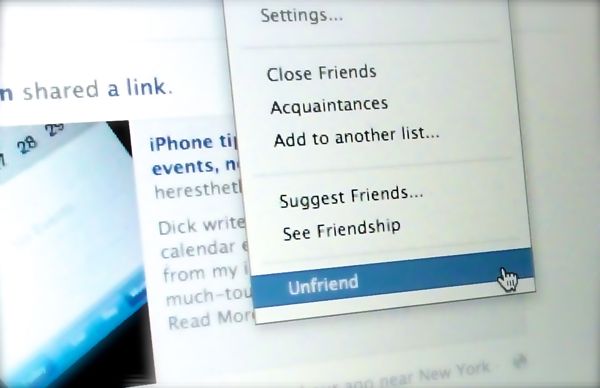 تطبيق للهواتف ومتصفحات الويب لمعرفة من حذفك على الفيس بوك