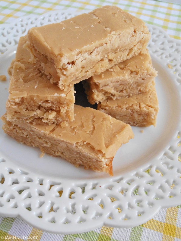 Banana Blondies with Brown Sugar Frosting