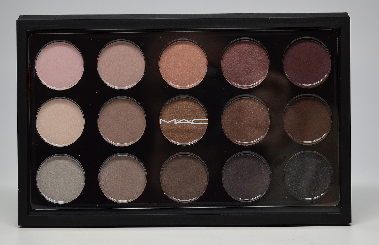 There's Always Time for Lipstick Product Review MAC Eyeshadow X 15