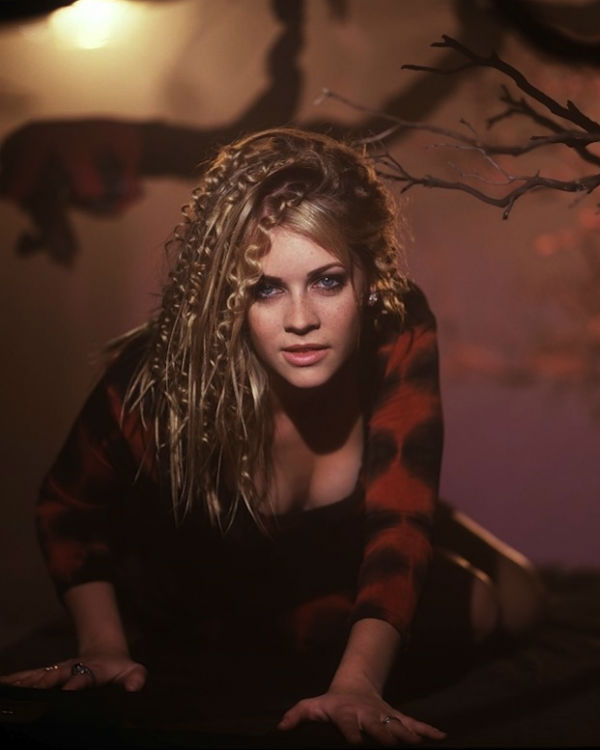 Melissa Joan Hart Natural Hair Color Melissa Joan Hart Natural Hair Color