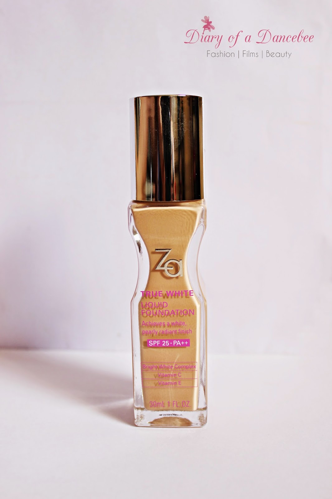 za true white liquid foundation