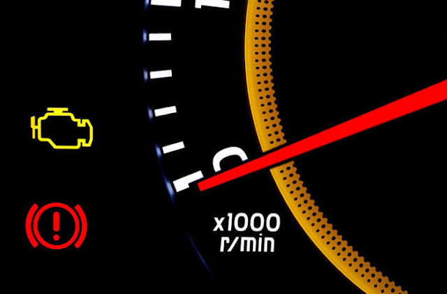 Que signifie le voyant moteur