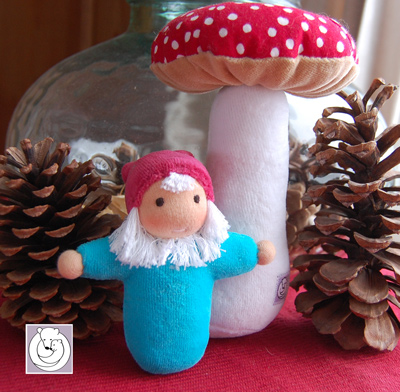 Polar Bear Creations Dolls: A little pocket gnome....