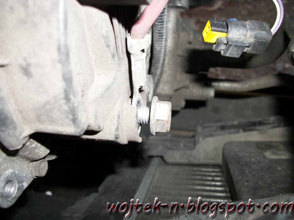 wojtekn faulty alternator, alternator replacing, how to remove