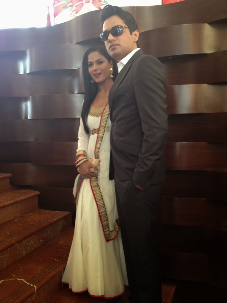 Padash Why Yes Veena Malik Is Married-7709