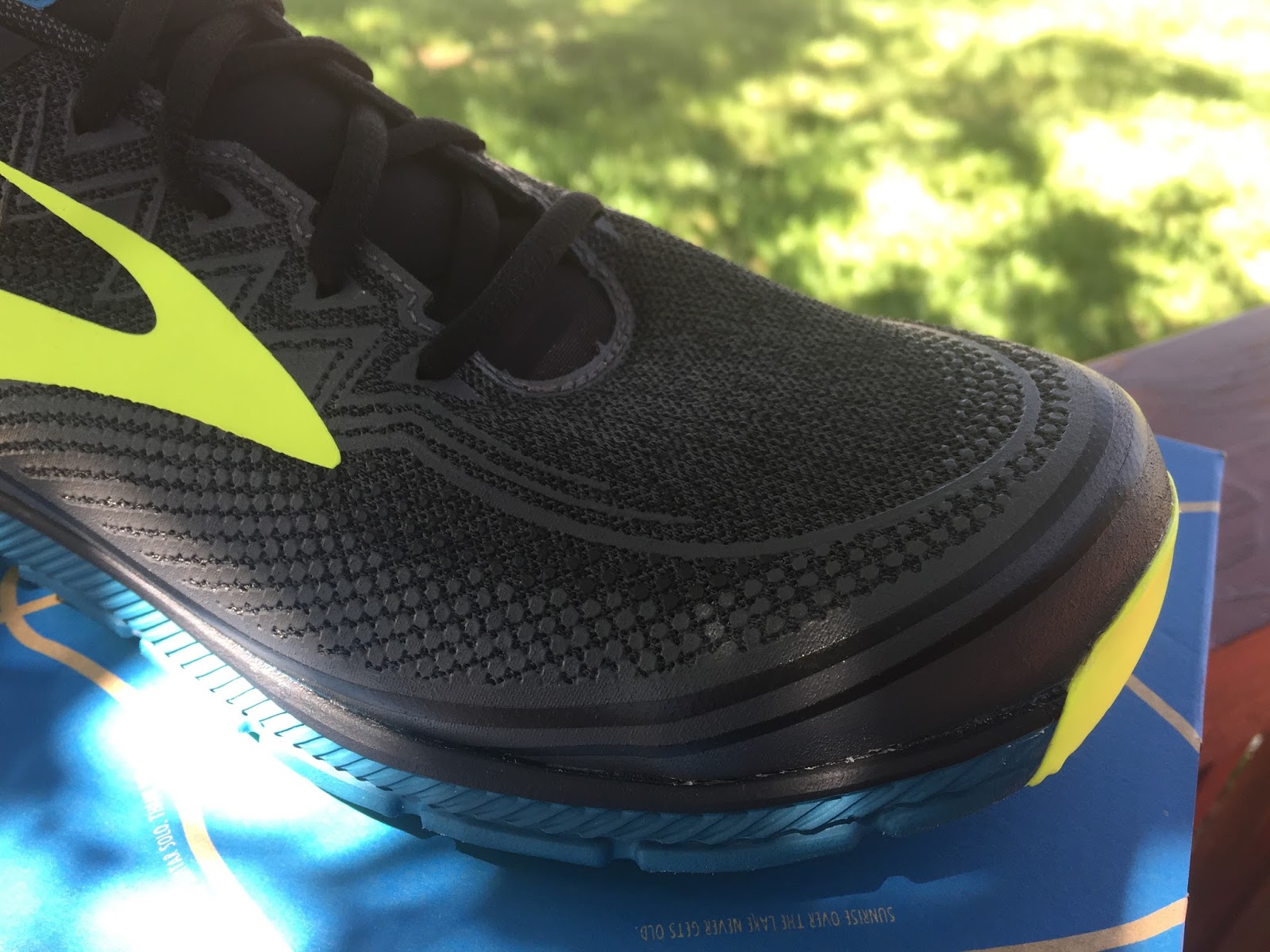 Road Trail Run: Brooks PureGrit 6 Review - Protective, Natural Running ...