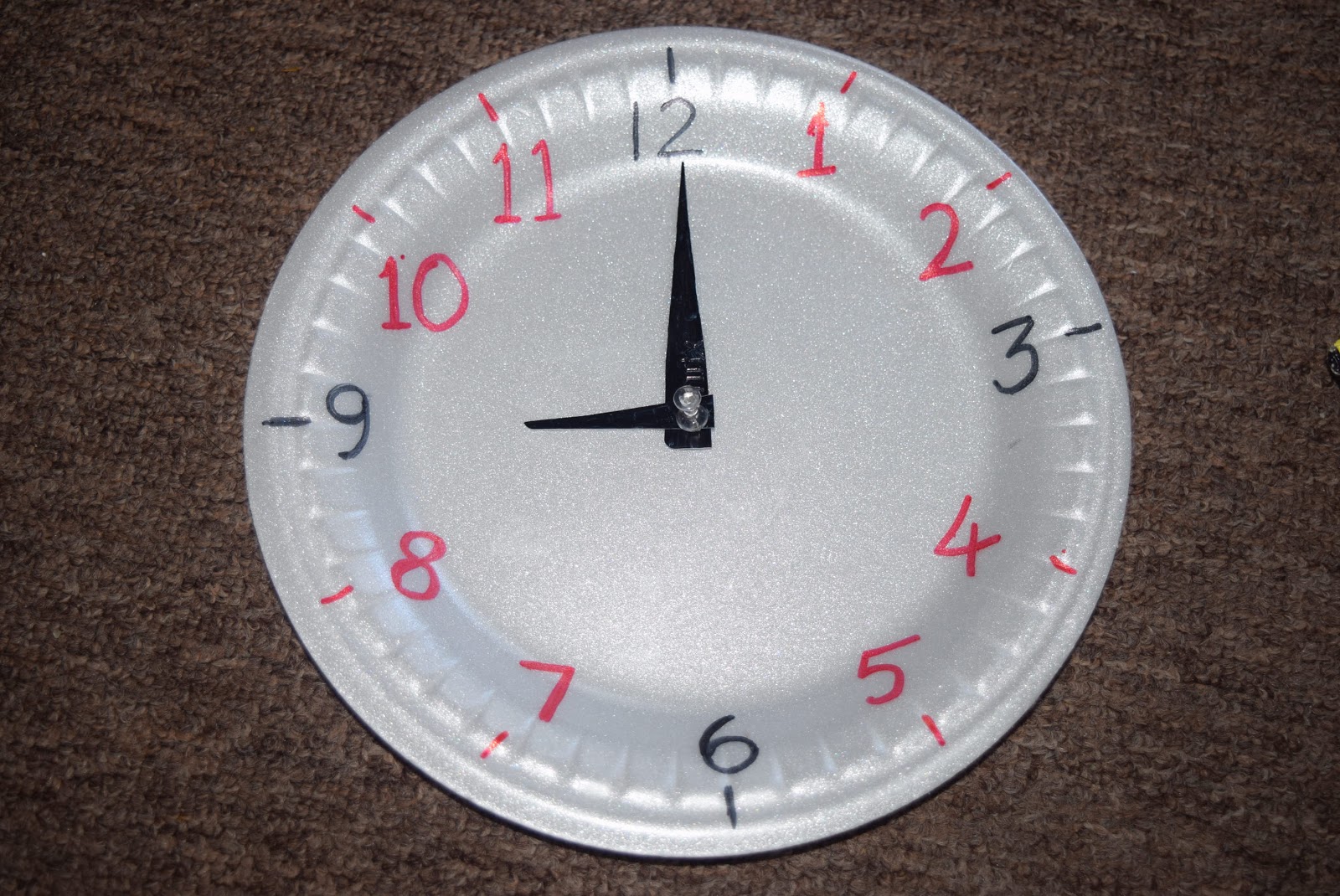 Sindhu's cocoon DIY Tick Tick Clock...