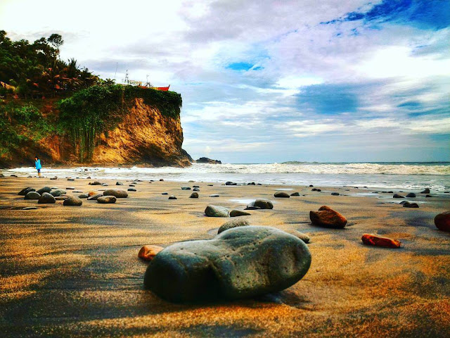 pantai watu bale kebumen pantai watu bale kebumen