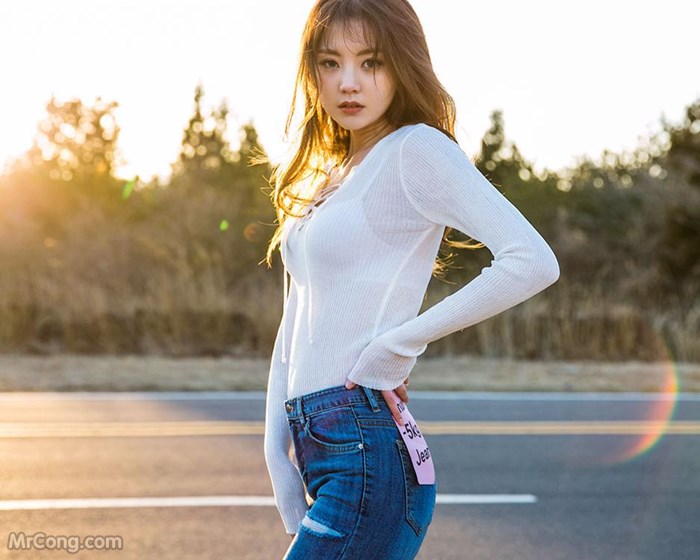 Beautiful Lee Chae Eun in the April 2017 fashion photo album (106 photos) photo 1-15