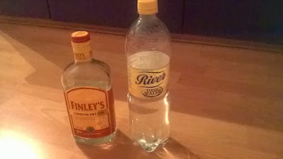 Gin Tonic con Finleys y River