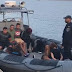 Arrestan a 13 venezolanos a bordo de lancha cargada con droga en Curazao (VIDEO)