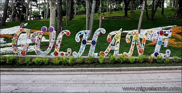 Gulhane-Park-Parque-Estambul_1