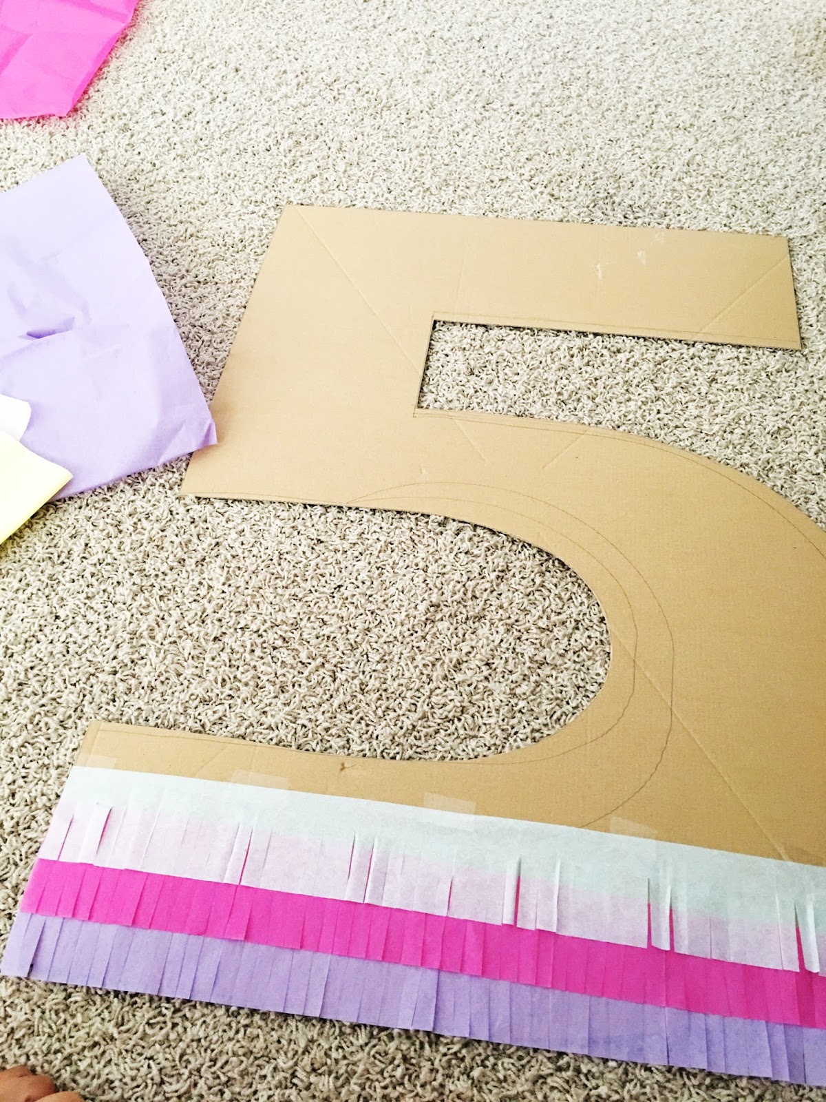 the life of a pretty lucky mama: easy diy giant fringe number