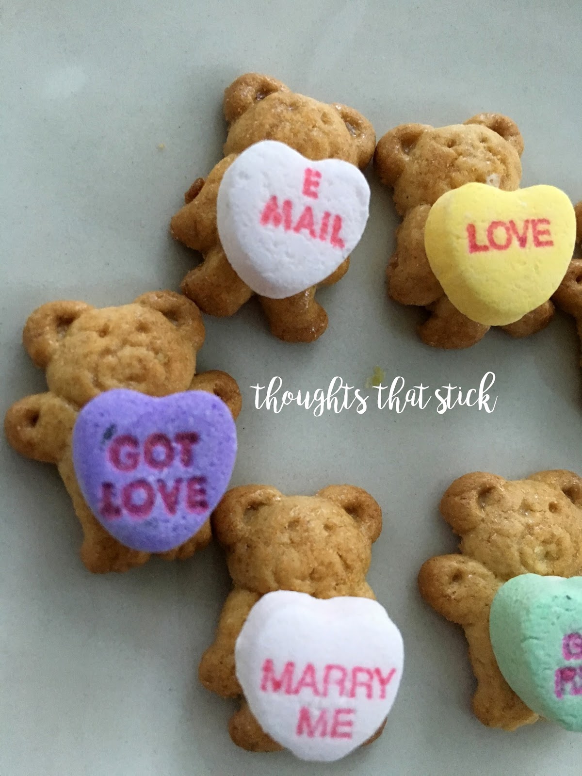 thoughts-that-stick-valentine-teddy-grahams