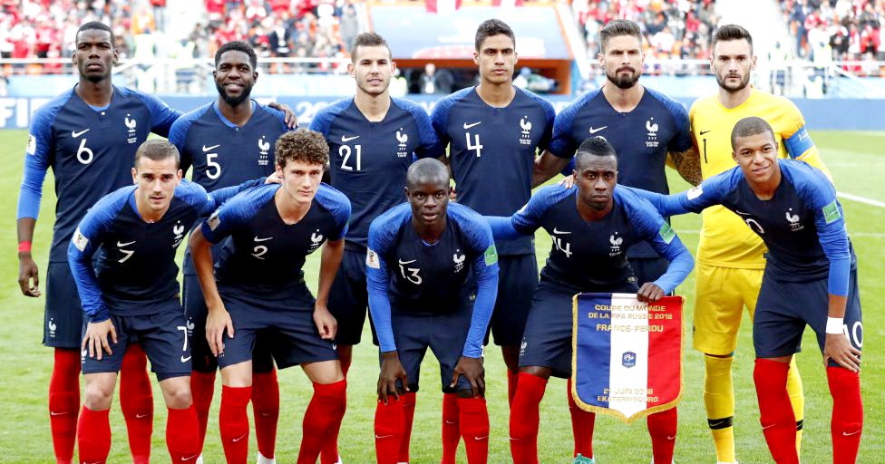 EQUIPOS DE FÚTBOL: SELECCIÓN DE FRANCIA contra SELECCIÓN DE PERÚ 22/06