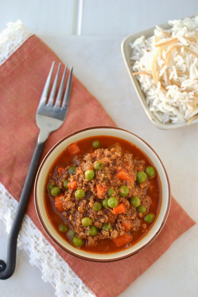 Vegetarian Lebanese Stew with Peas and Rice