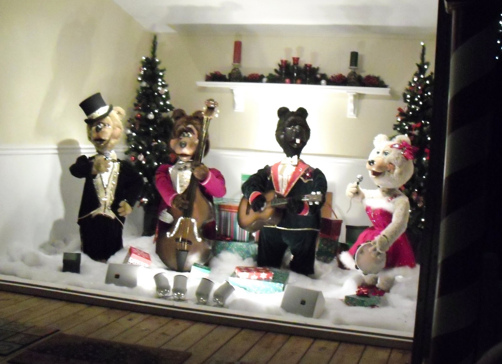 Travel NC With Kids Kannapolis Village Christmas Festival in NC