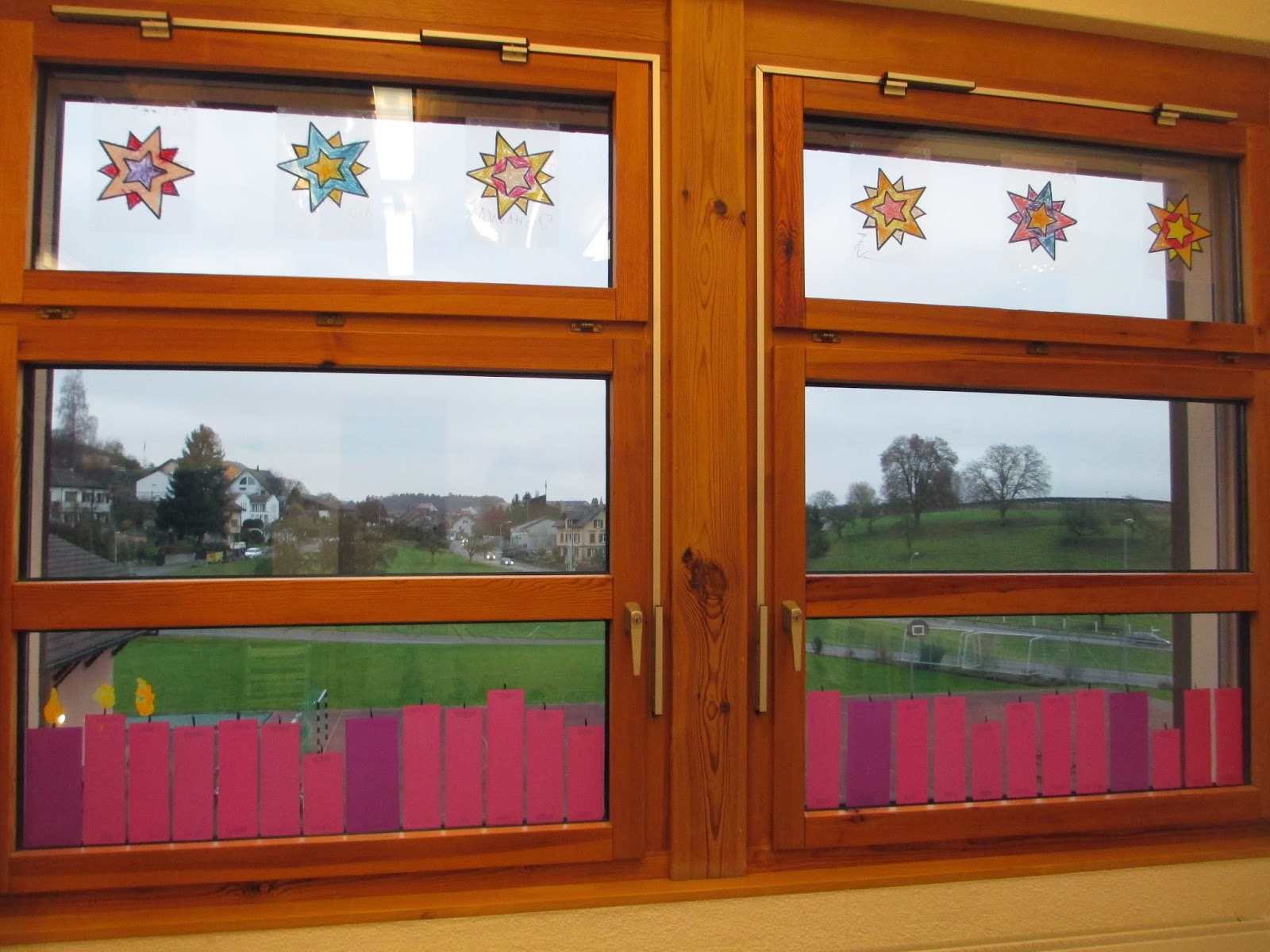 Märlimuus: Fensterdeko Advent und Adventsritual im Kindergarten