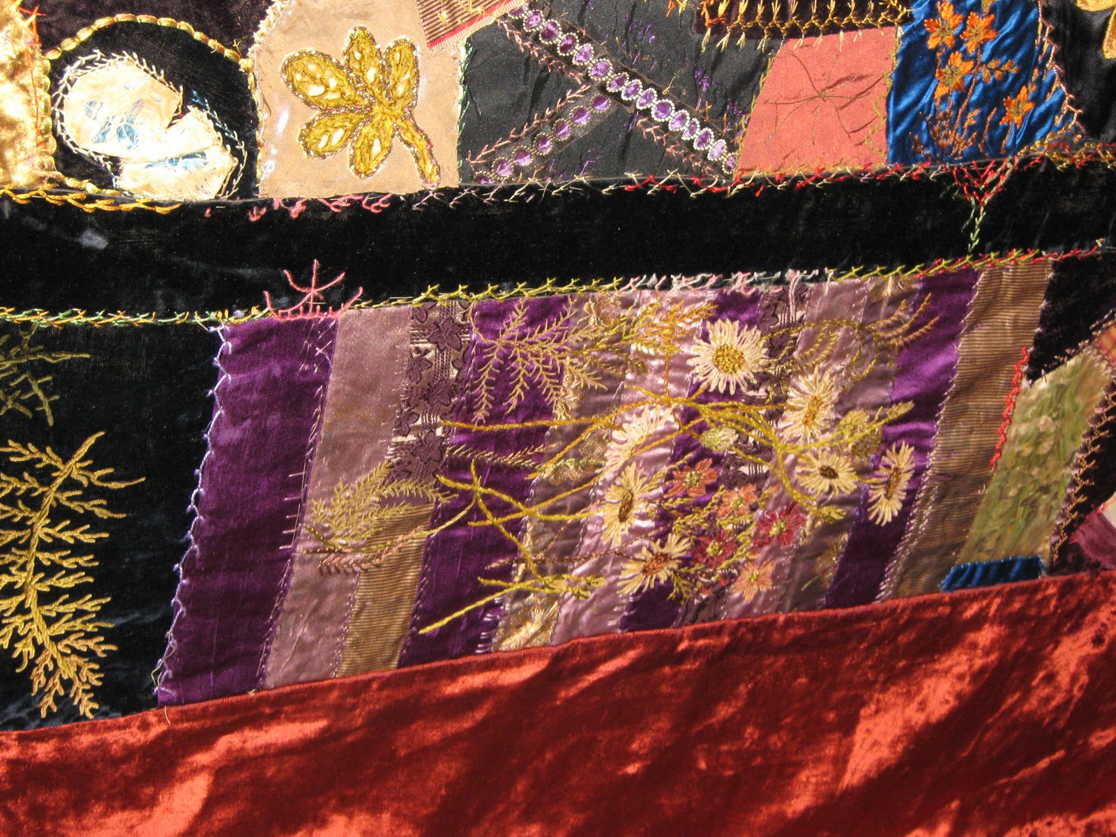 QUILTING LION Definitions of a Crazy Quilt