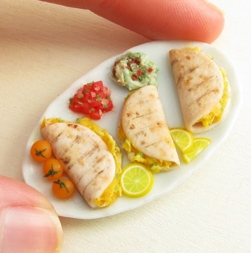 03-Quesadillas-Small-Miniature-Food-Doll-Houses-Kim-Fairchildart-www-designstack-co